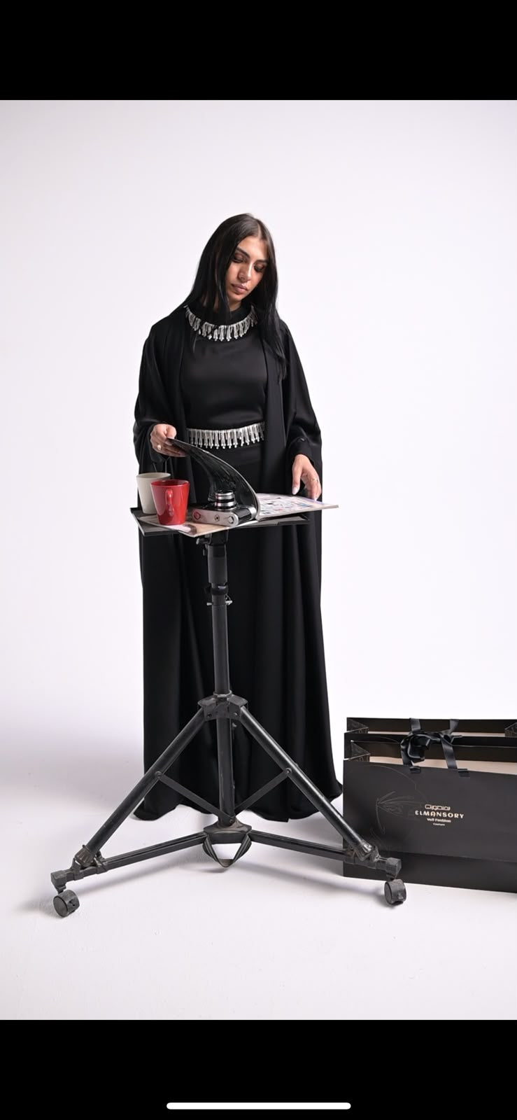 Tweed Abaya